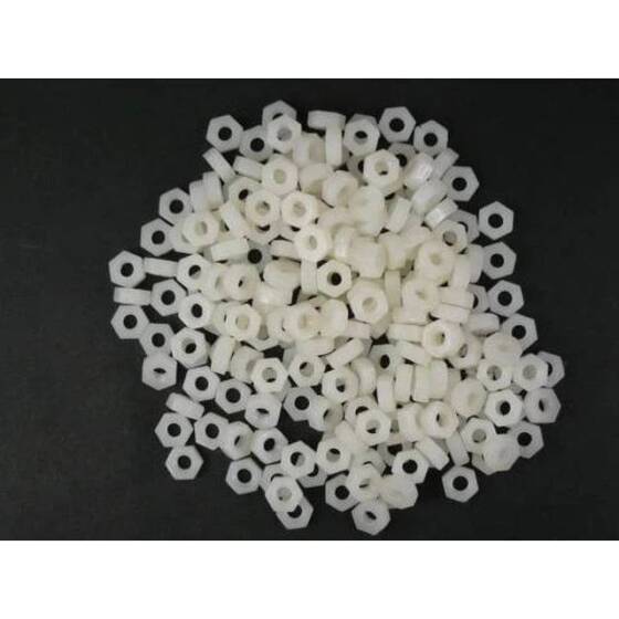 Beyaz Plastik Somun M3 - 3