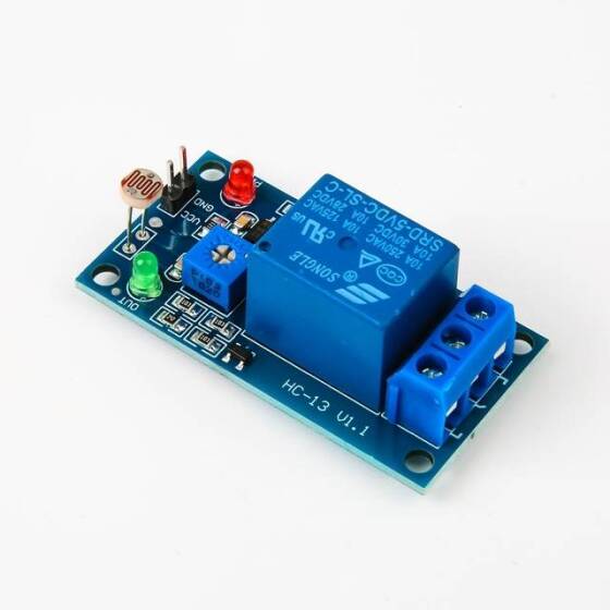 5V Photosensitive Resistance Sensor Relay Module - 5
