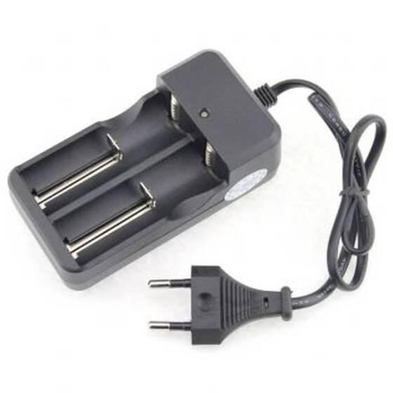 Dual Charger For 18650 Rechargeable Li-Ion Battery EU Plug - 1