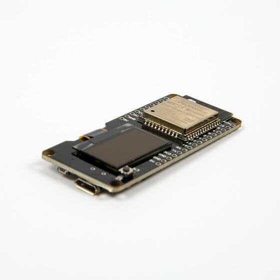ESP32 OLED Module for WiFi and Bluetooth The Buttons are on the front - 9