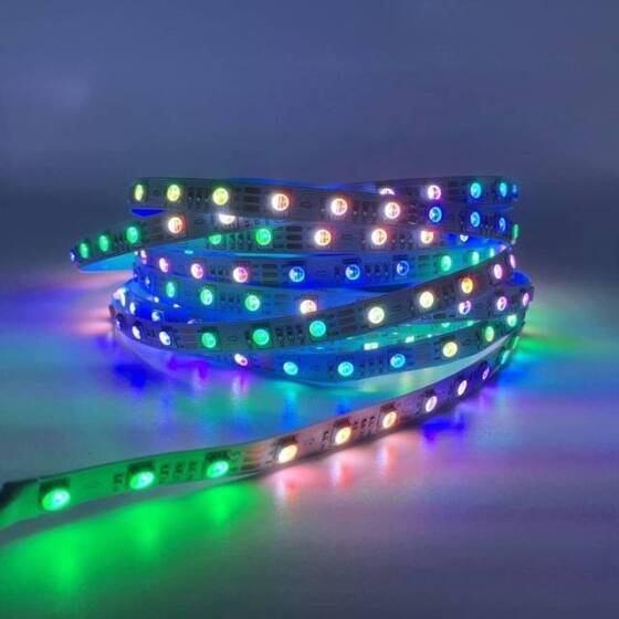 Epoksi 5V SK6812 RGBCW 5050 Siyah SMD LED Şerit 60 LED/Metre Esnek 5 Metrelik Makara IP65 - 5