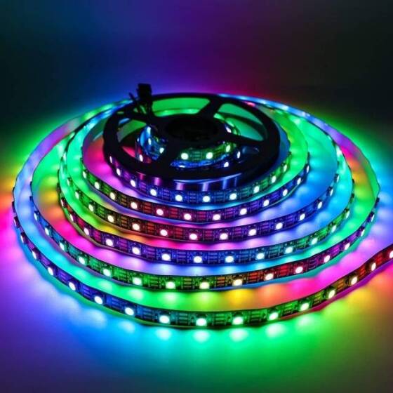 Su Geçirmez 5V WS2813B RGB5050 Siyah SMD LED Şerit 30 LED/Metre Esnek 5 Metrelik Makara IP30 - 2